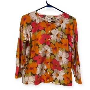 Talbots Sweater Women’s Size Small Button Down GrannyCore HAS LOOSE‎ Button